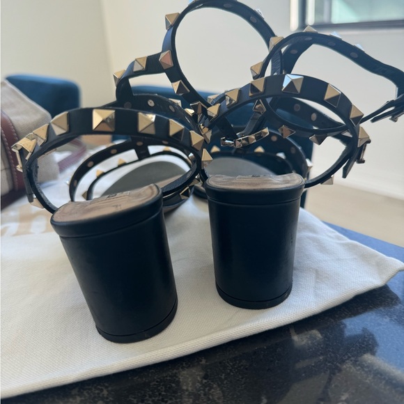 Valentino Sandals - Picture 3 of 5